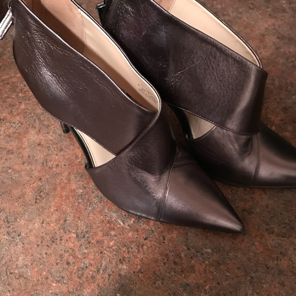 ❗️PRICE DROP❗️Zara Wrap Around Copper Heels!